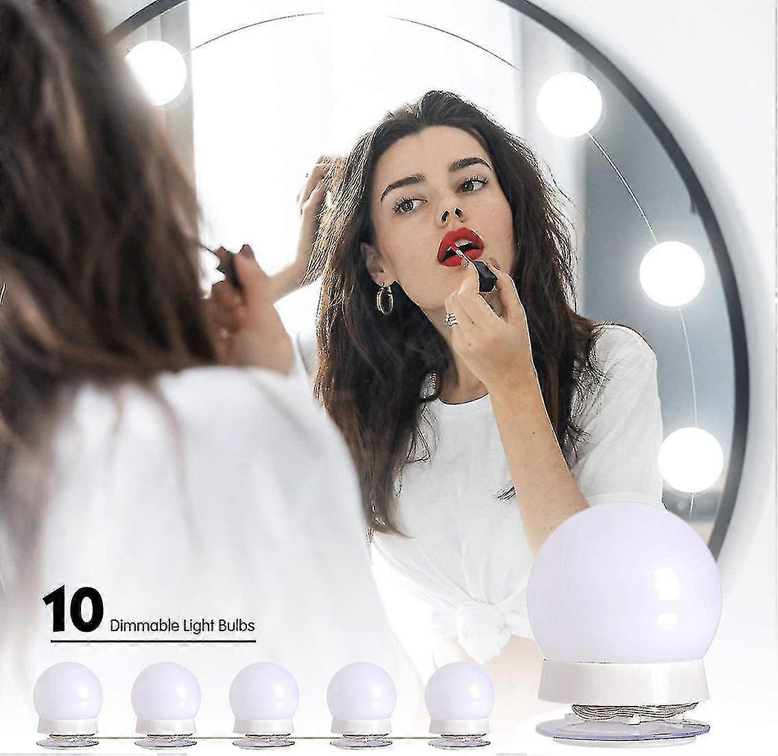 Guirlande lumineuse devant le miroir