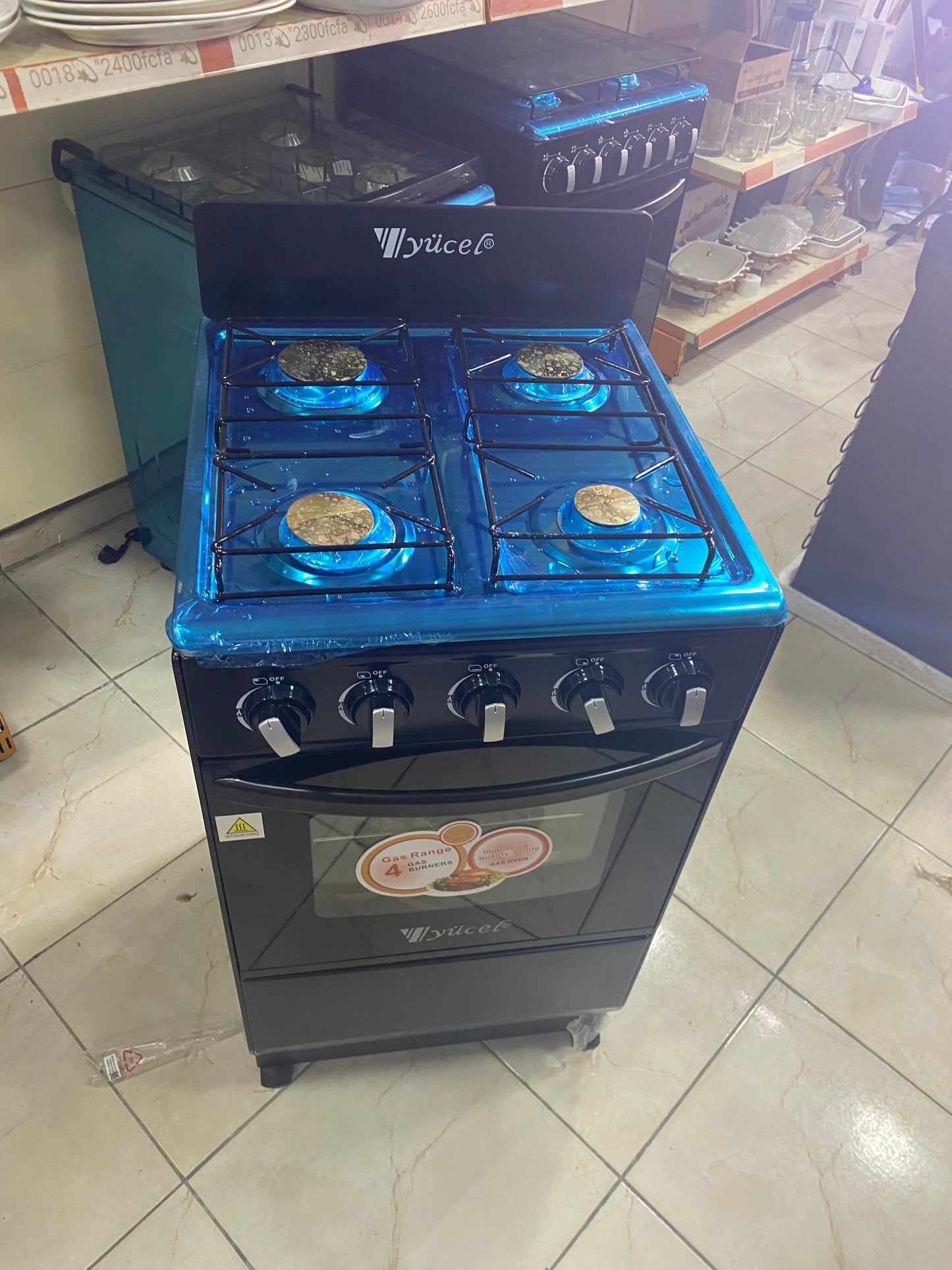 Moderne Modele Moyen YUCEL Cuisinière - Gaz 4 Feux - Noir - 6 Mois De Garantie