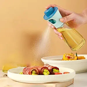 Pulvérisateur d’huile utilisé sur une salade