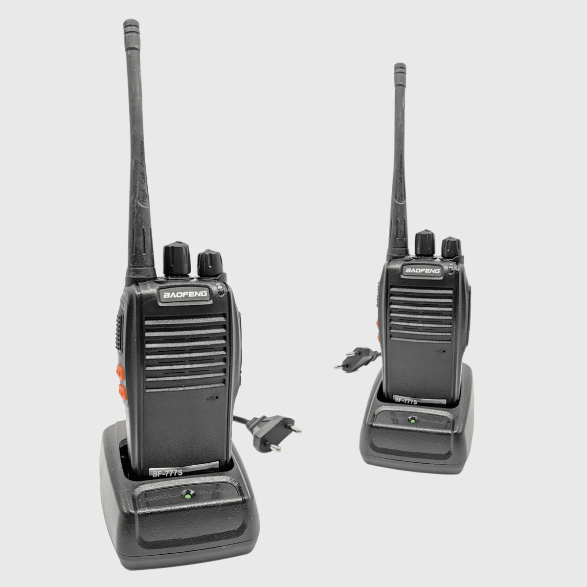 DEUX pieces BF-77S walkie-talkie 8km distance+